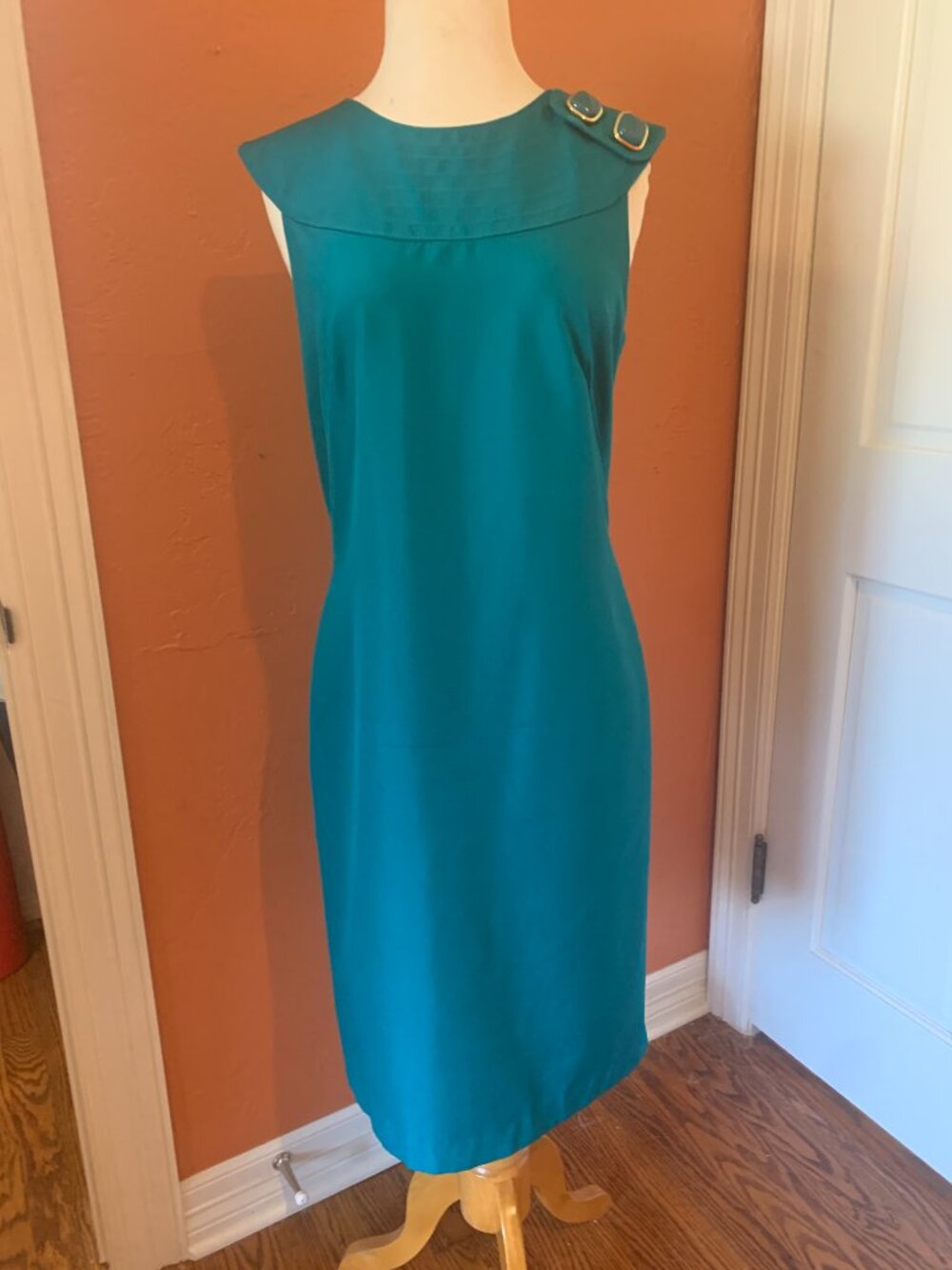 Kay Unger size 10 Sheath